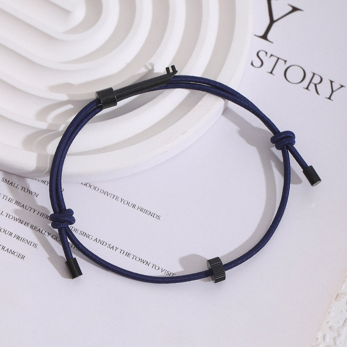 RescueBand – Emergency Glass Breaker Strap – Navy Blue