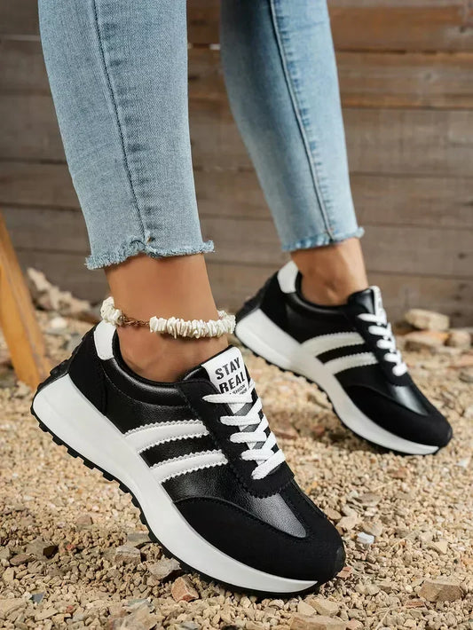 RetroFlex™ Sneakers – Retro-inspired casual sneakers for everyday wear – Black / 2.5