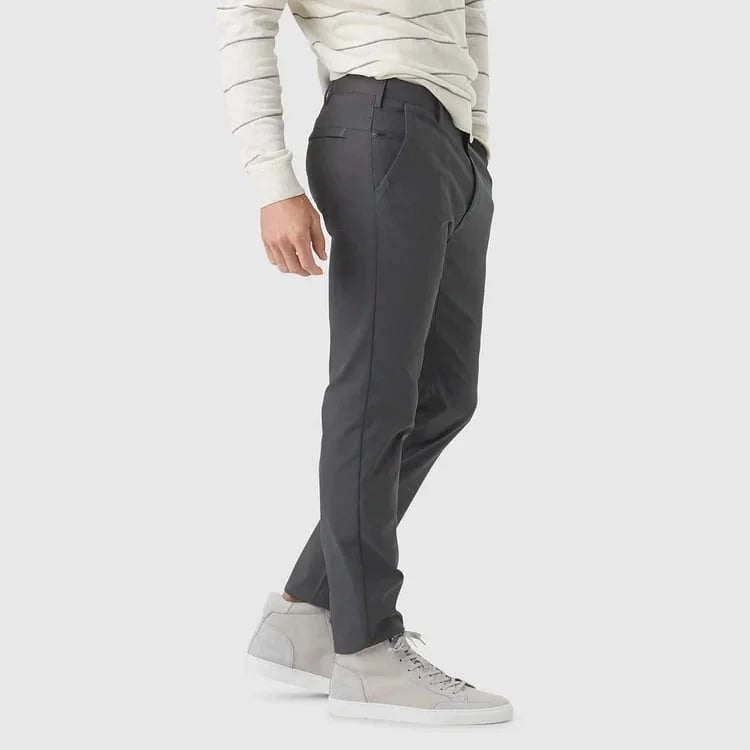 LuxeStride – Stylish Jetsetter Pants – image 33