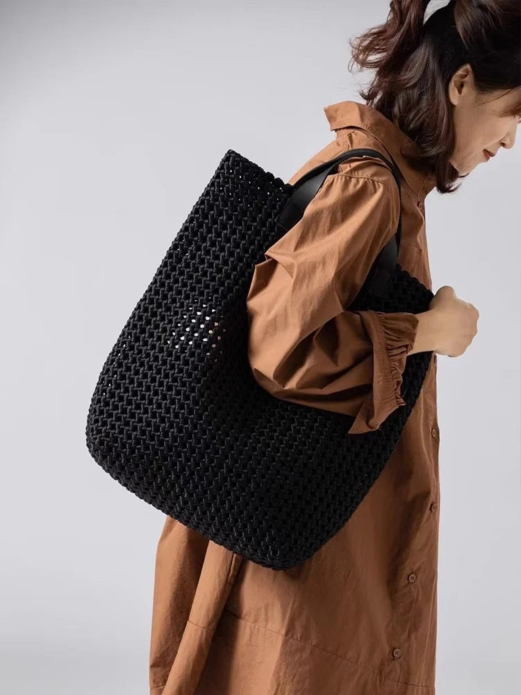 LuxeWeave – Handwoven Oversized Leather Tote Bag – image 2