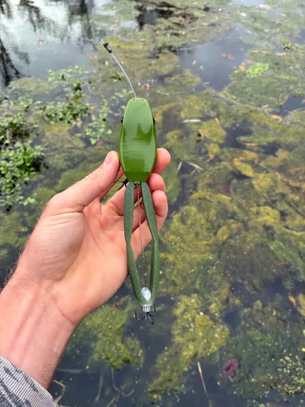 Predator Frog - Topwater Lure Designed for Bass, Pike & Snakehead – image 6