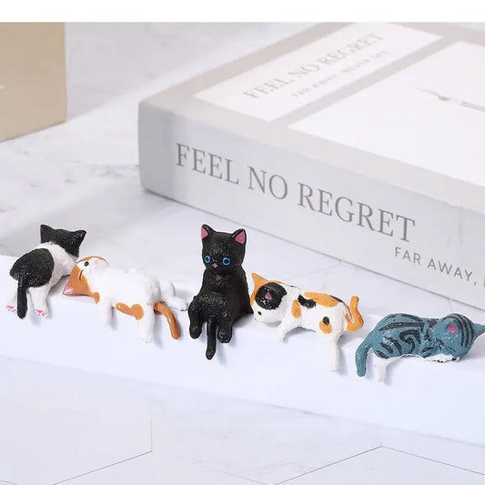 Hand-Painted Mini Cat Desk Figurines – Set of 5 Cute Cartoon Kitty Companions – Cat A (5 pcs)