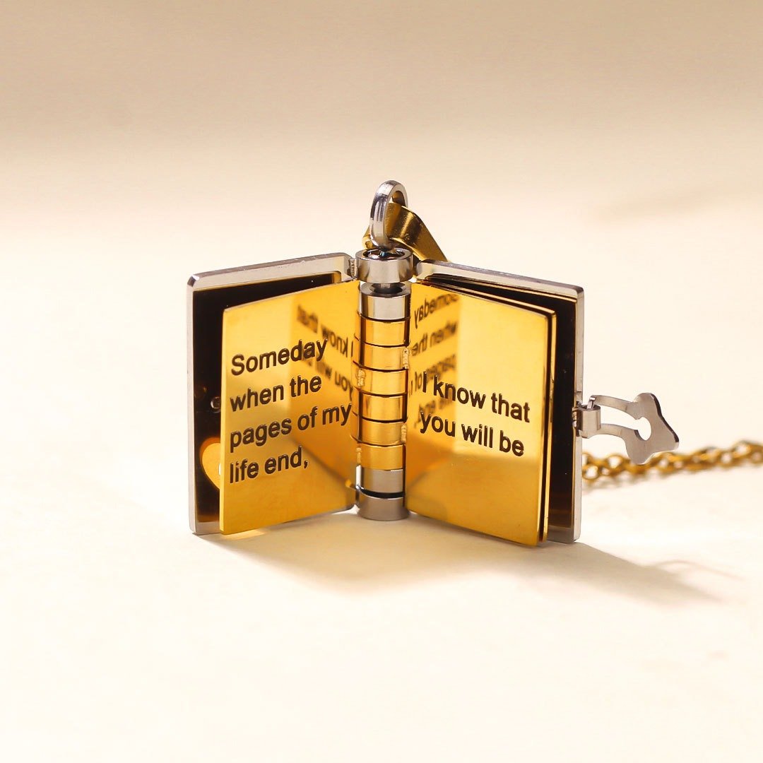 LoveStory – Chapter Book Necklace Gift – image 8