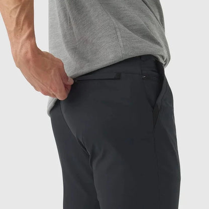 LuxeStride – Stylish Jetsetter Pants – image 13