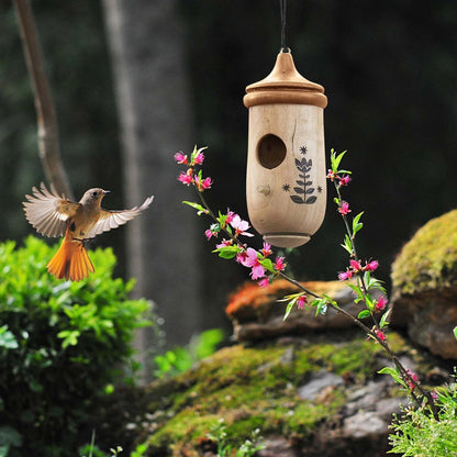 NatureSip – Wooden Hummingbird Feeder for Garden Lovers – image 4