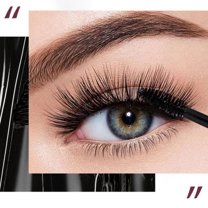 LumiLash – Smudge Proof Volume Curl Mascara – image 3