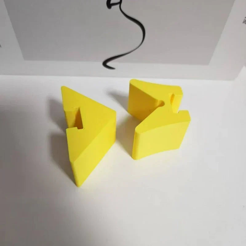 AngleFix – 90 Degree Corner Clamp Adapter – Yellow / 1 Set (4 Pieces)