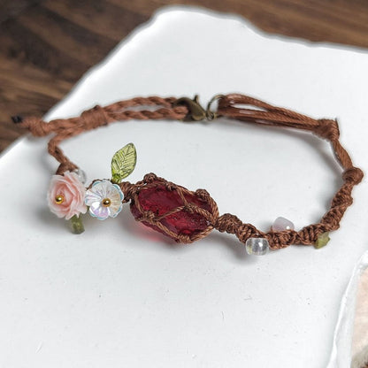 LumiWeave – Customizable Mesh Weave Bracelet Gift – Red