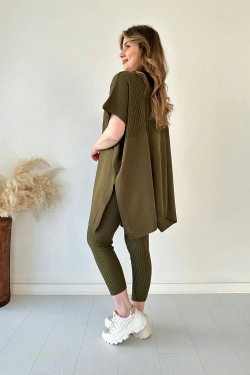 ChillChic – Effortless Casual Knit Ensemble – image 4