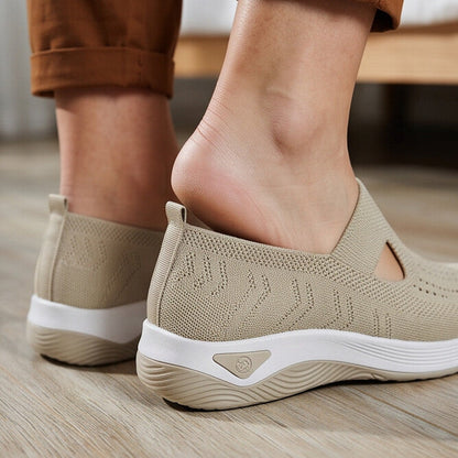 Pebble — Slip-On Walking Shoes with Rocker Sole – image 2