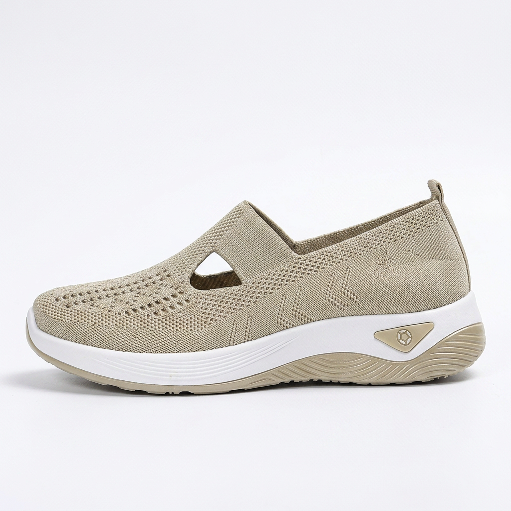 Pebble — Slip-On Walking Shoes with Rocker Sole – Beige / 34
