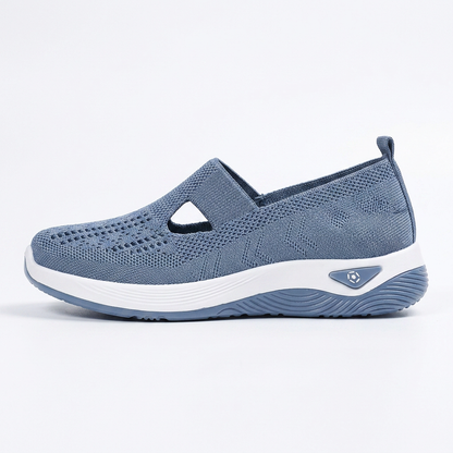 Pebble — Slip-On Walking Shoes with Rocker Sole – Blue / 34