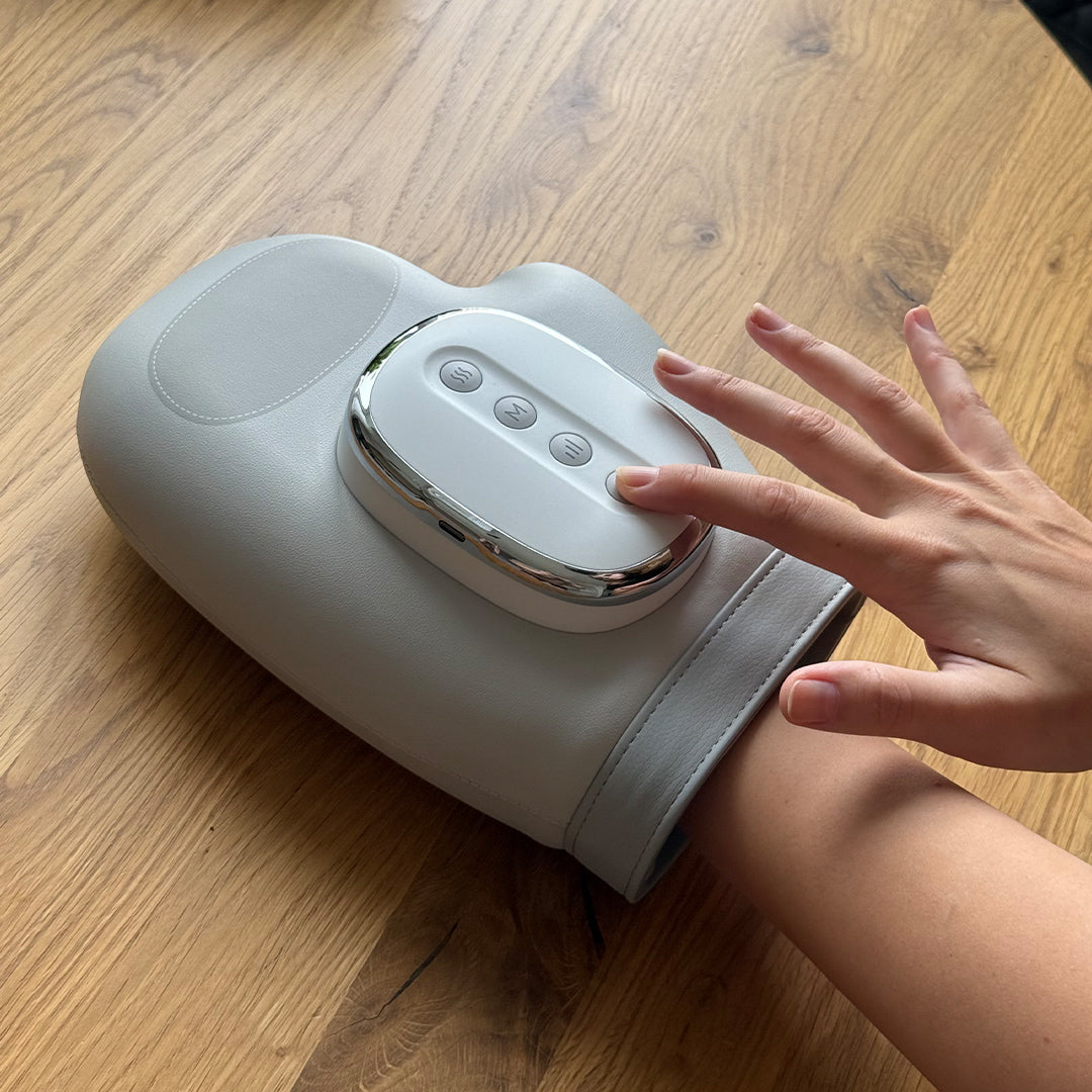 ThermaPalm – Heated Compression Hand Massager – image 3