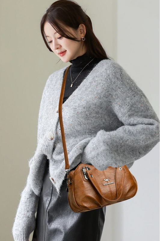 LuxeCarry – Premium Leather Handbags – image 3