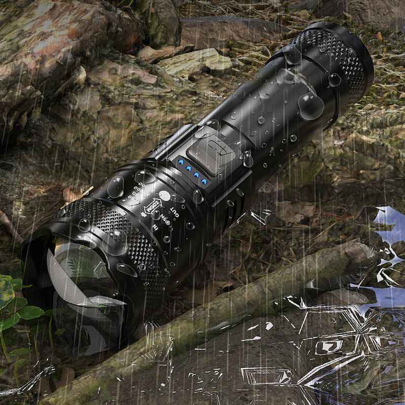 LumeRay – High-Intensity Zoomable Tactical Flashlight – image 5