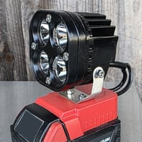 BrightGuard – Heavy-Duty LED Work Light Protecting Your Battery – image 6